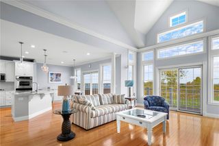 87 Waters Edge, Tiverton, RI 02878