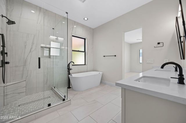 4409 N 32nd Street, Phoenix, AZ 85018