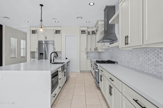 4409 N 32nd Street, Phoenix, AZ 85018