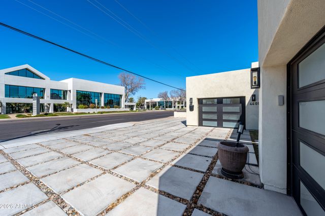 4409 N 32nd Street, Phoenix, AZ 85018