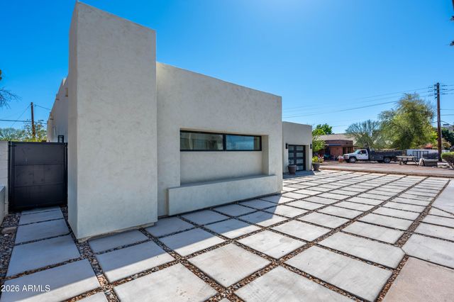 4409 N 32nd Street, Phoenix, AZ 85018