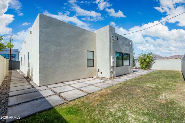 4409 N 32nd Street, Phoenix, AZ 85018
