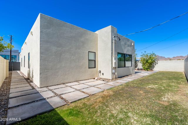 4409 N 32nd Street, Phoenix, AZ 85018