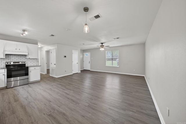 5627 Bayou Meto Loop, Cabot, AR 72023