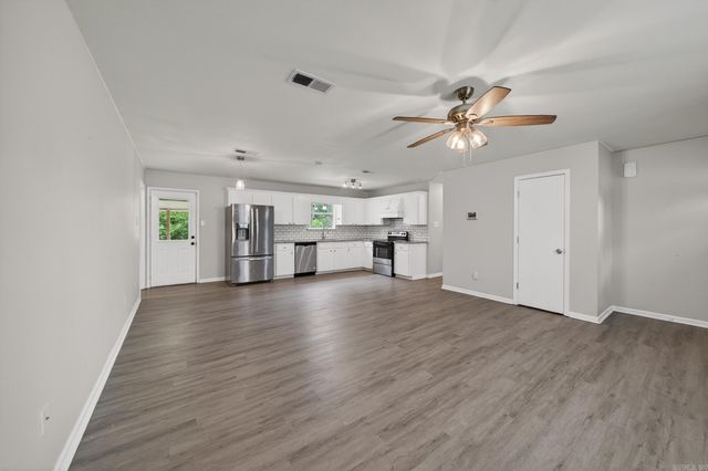 5627 Bayou Meto Loop, Cabot, AR 72023