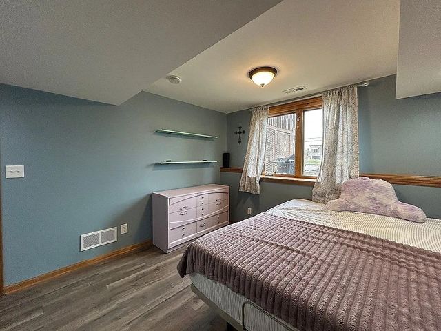 306 N 17th Street, Indianola, IA 50125