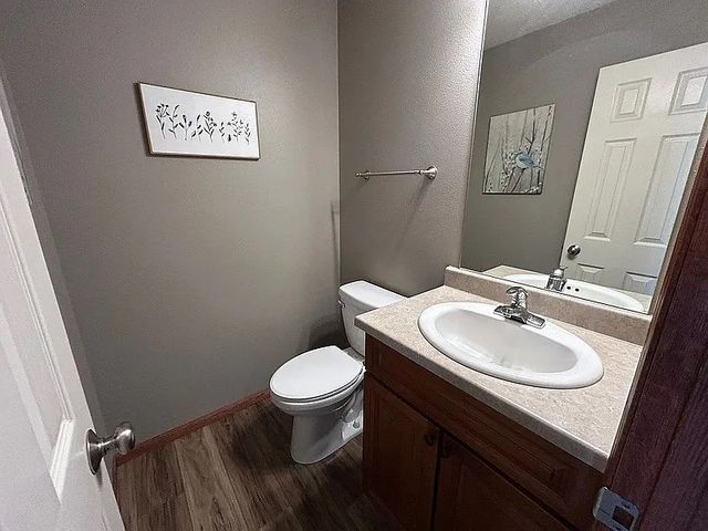 306 N 17th Street, Indianola, IA 50125