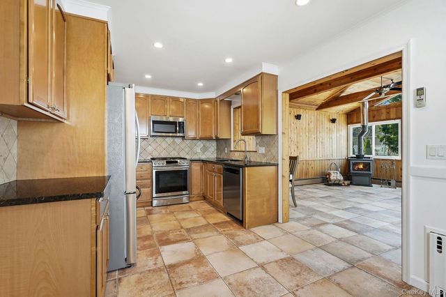 317 Hornidge Road, Mamaroneck, NY 10543