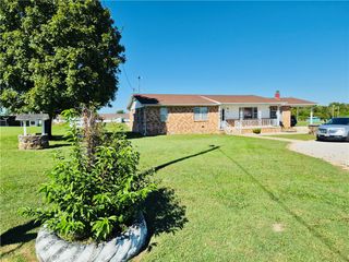 504 6th Street, Green Forest, AR 72638