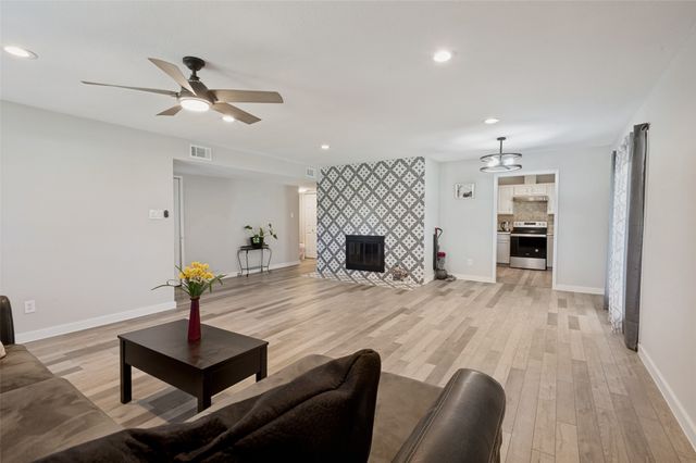 1742 Delaford Drive, Carrollton, TX 75007