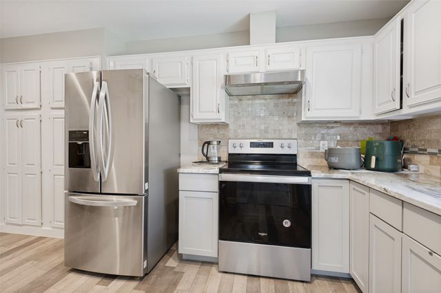 1742 Delaford Drive, Carrollton, TX 75007