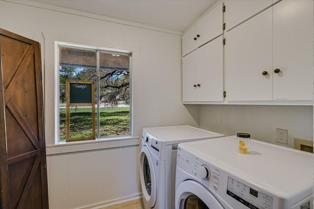 411 Whitetail Ridge RD, Dripping Springs, TX 78620