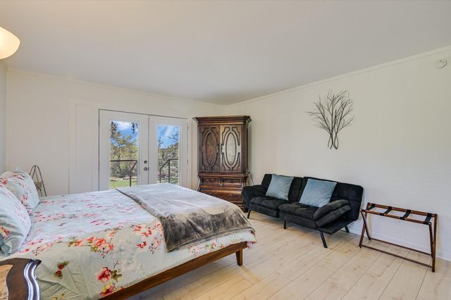 411 Whitetail Ridge RD, Dripping Springs, TX 78620