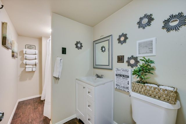 411 Whitetail Ridge RD, Dripping Springs, TX 78620