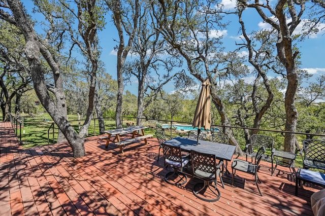 411 Whitetail Ridge RD, Dripping Springs, TX 78620