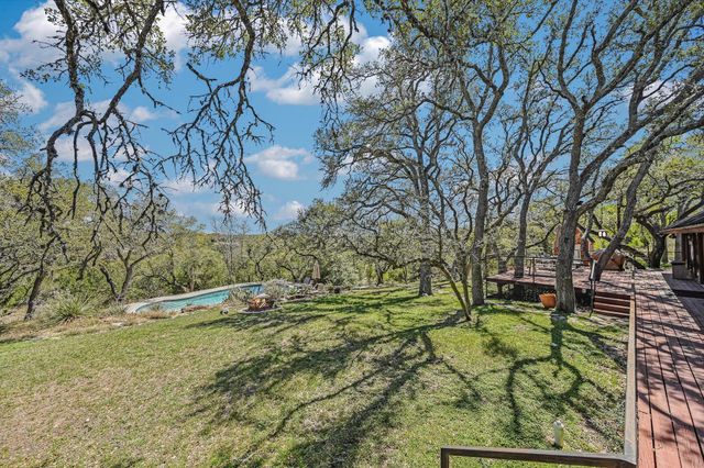 411 Whitetail Ridge RD, Dripping Springs, TX 78620