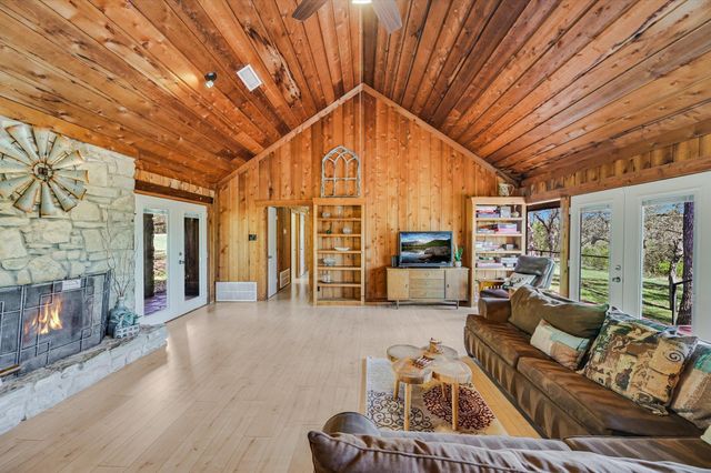 411 Whitetail Ridge RD, Dripping Springs, TX 78620