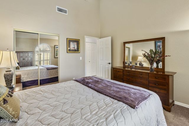 10050 E MOUNTAINVIEW LAKE Drive 68, Scottsdale, AZ 85258