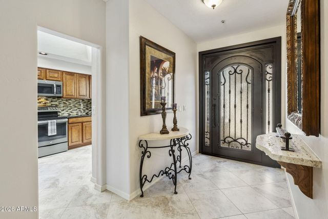 10050 E MOUNTAINVIEW LAKE Drive 68, Scottsdale, AZ 85258