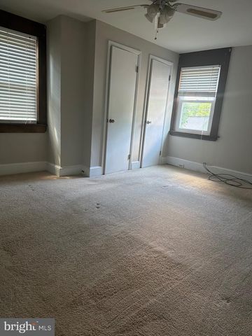 1196 REBEL HILL RD, Conshohocken, PA 19428