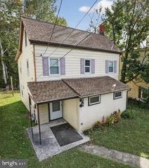 1196 REBEL HILL RD, Conshohocken, PA 19428