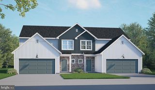 7465 SAINT PATRICK CT, Abbottstown, PA 17301