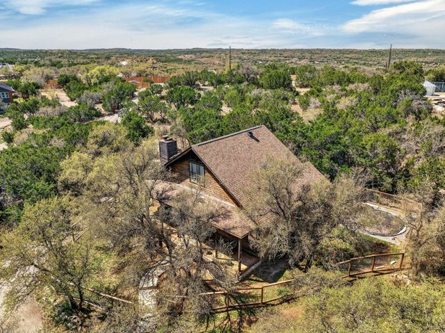 22706 Rocking A TRL, Spicewood, TX 78669