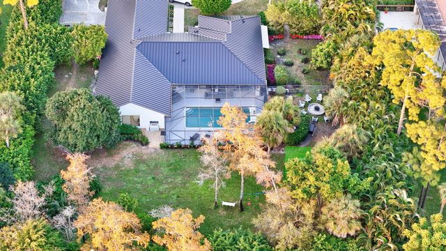 13302 Doubletree Circle, Wellington, FL 33414