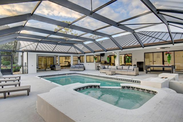 13302 Doubletree Circle, Wellington, FL 33414