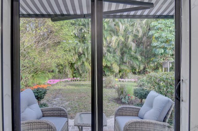 13302 Doubletree Circle, Wellington, FL 33414