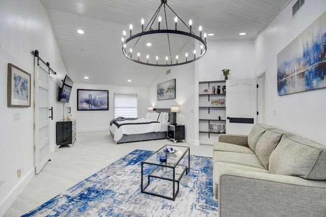 13302 Doubletree Circle, Wellington, FL 33414