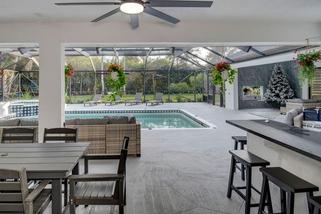 13302 Doubletree Circle, Wellington, FL 33414