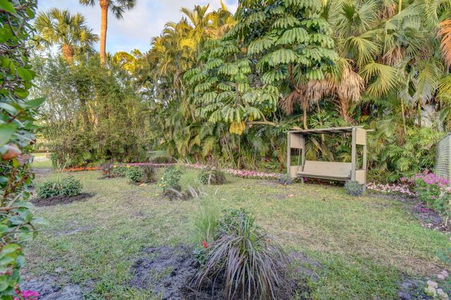 13302 Doubletree Circle, Wellington, FL 33414