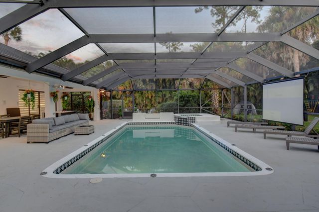 13302 Doubletree Circle, Wellington, FL 33414