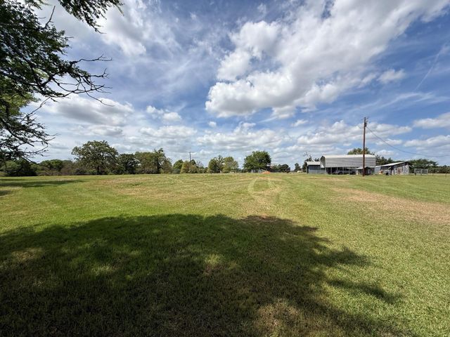 9750 Private Road 3080, Buffalo, TX 75831