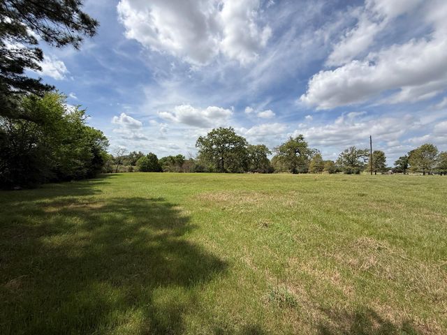 9750 Private Road 3080, Buffalo, TX 75831