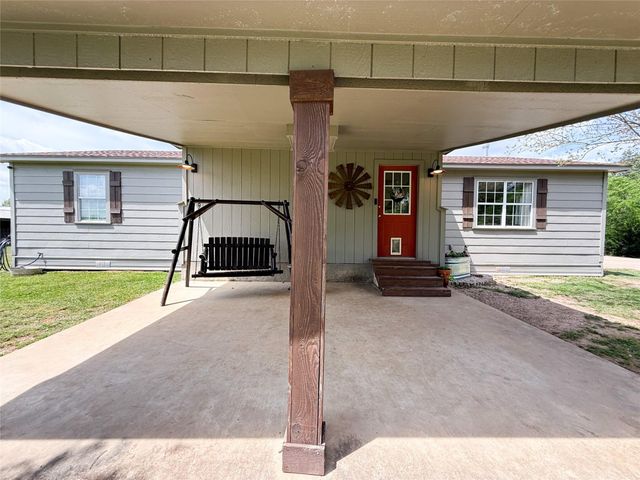 9750 Private Road 3080, Buffalo, TX 75831