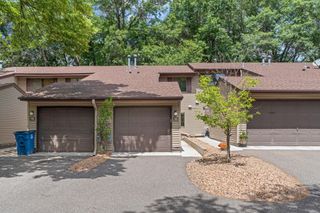 112 South Drive D, Circle Pines, MN 55014