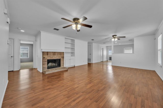 1341 Haley Lane, Burleson, TX 76028