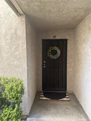 2255 Cahuilla 49, Colton, CA 92324
