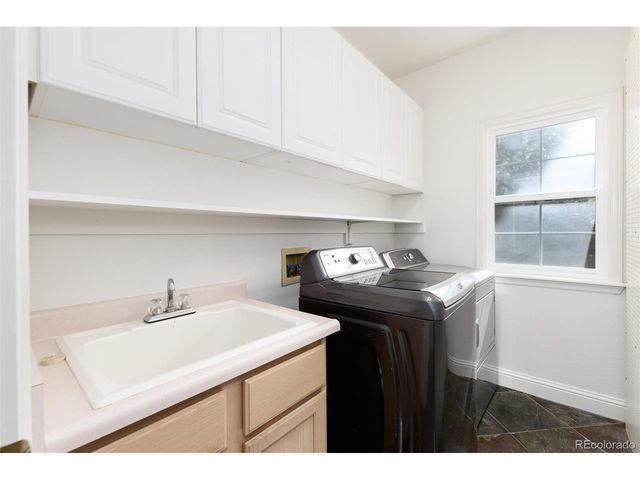 9758 Colinade Dr, Lone Tree, CO 80124