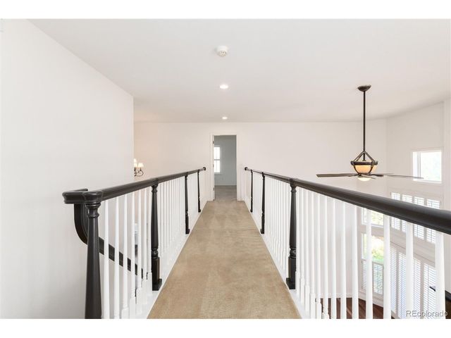9758 Colinade Dr, Lone Tree, CO 80124
