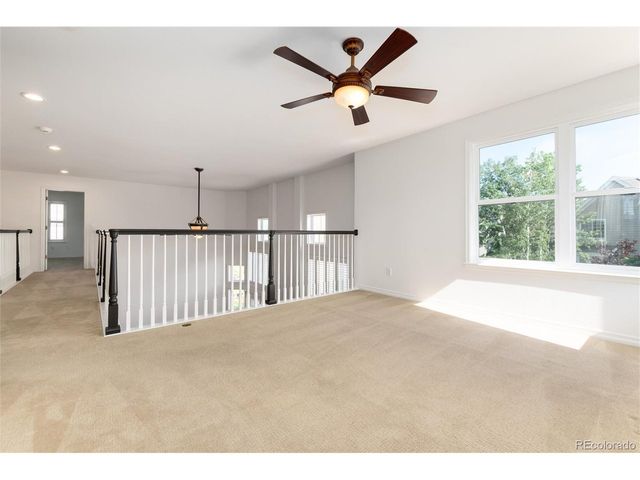 9758 Colinade Dr, Lone Tree, CO 80124