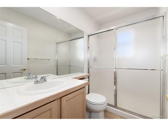 9758 Colinade Dr, Lone Tree, CO 80124