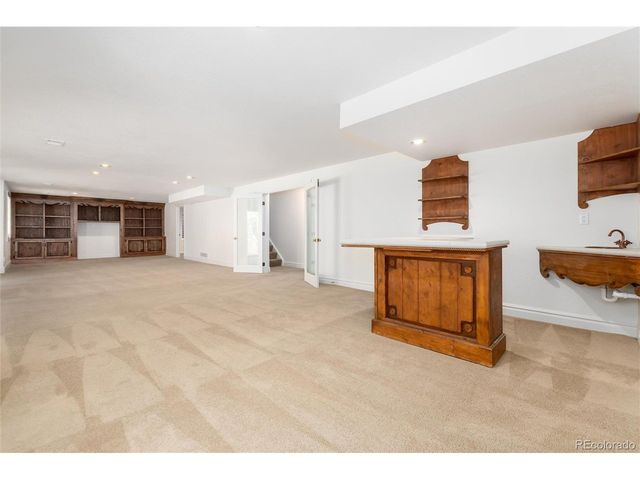 9758 Colinade Dr, Lone Tree, CO 80124