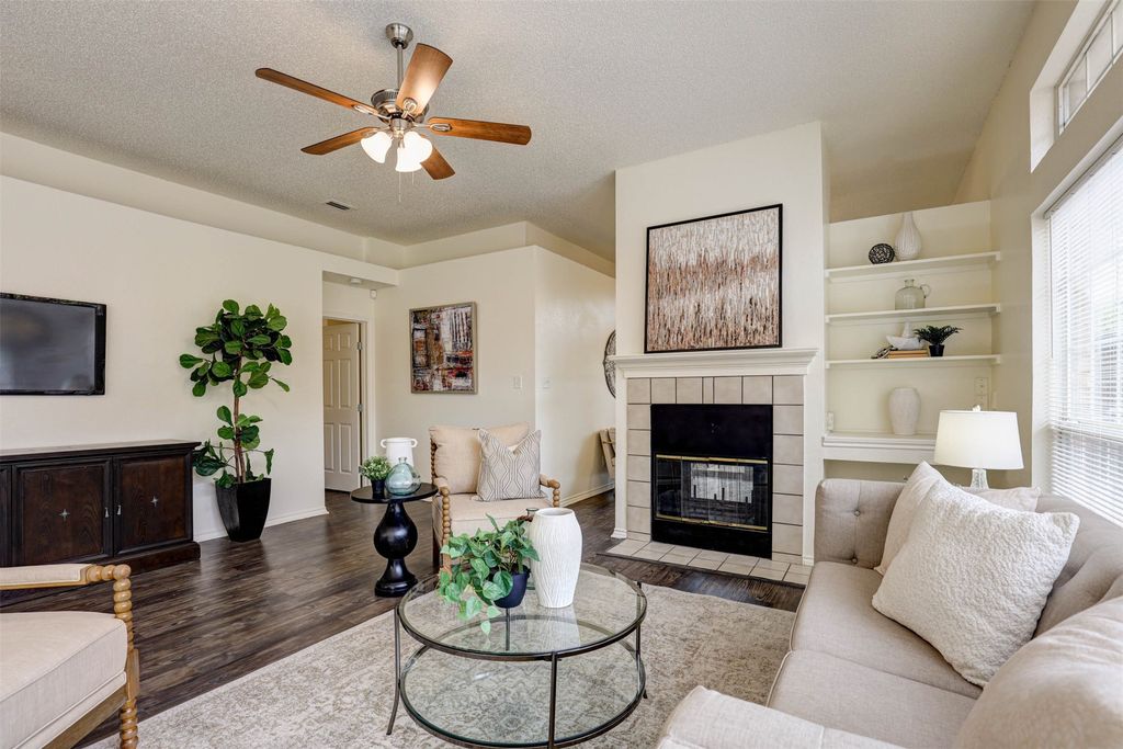 202 Chamblin Drive, Cedar Hill, TX 75104 — photo 4