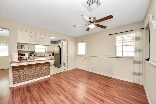 24267 W Oak Drive, Porter, TX 77365