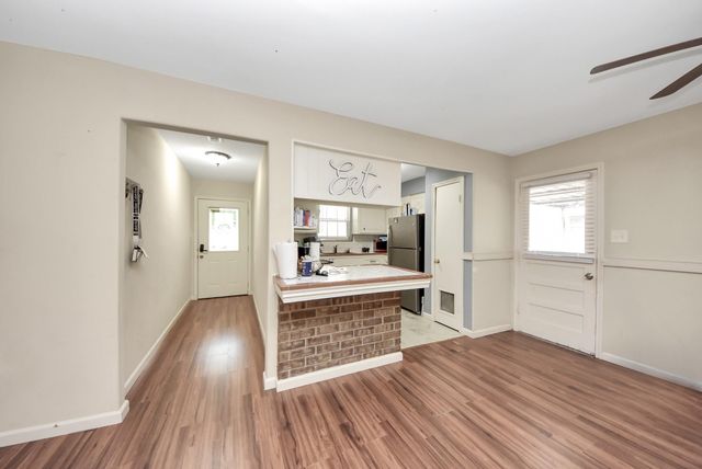 24267 W Oak Drive, Porter, TX 77365