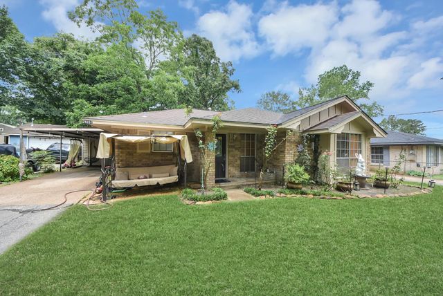 24267 W Oak Drive, Porter, TX 77365