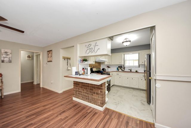 24267 W Oak Drive, Porter, TX 77365